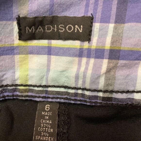 MADISON Women’s Bermuda Shorts size 6 black 10 inch rise 20 inch length - Picture 5 of 9